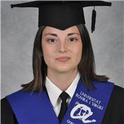 Me llamo Alba y soy licenciada en Química y especializada en Síntesis y Catálisis. Me ofrezco para dar clases de repaso, solo en modalidad online, fácil y cómodo!